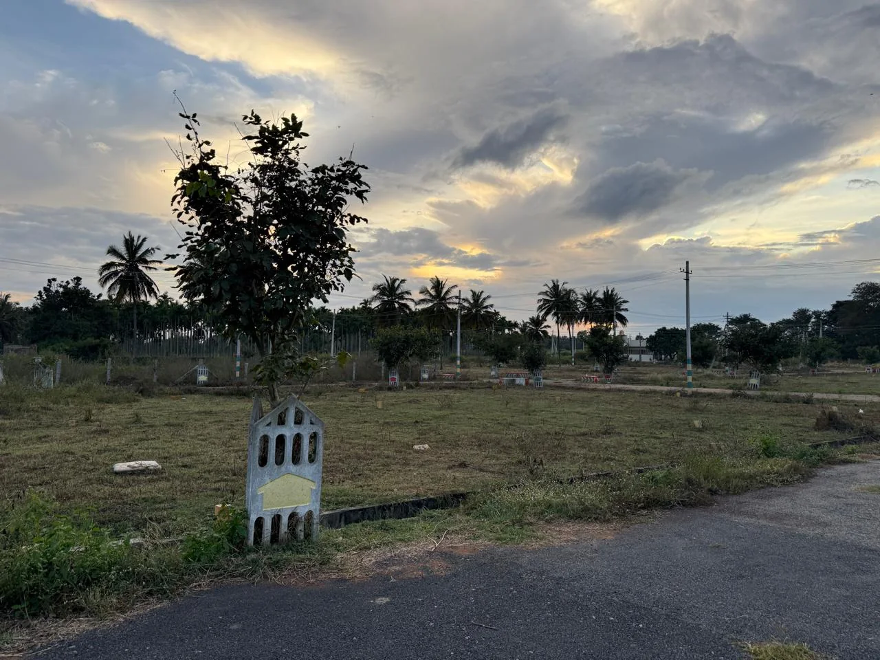 Benaka Layout site