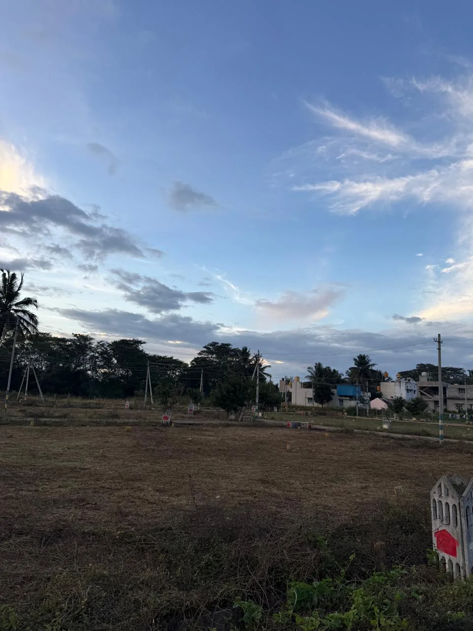Benaka Layout road context
